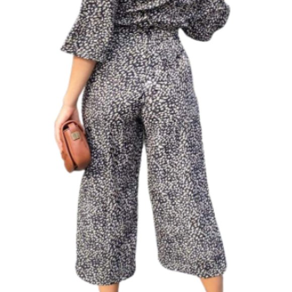 SOLD AX Paris_ WOMEN'S BLACK AZTEC Front Tie JUMPSUIT SZ 8 - Picture 3 of 4